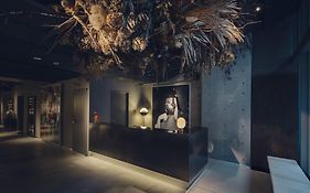 Node Hotel